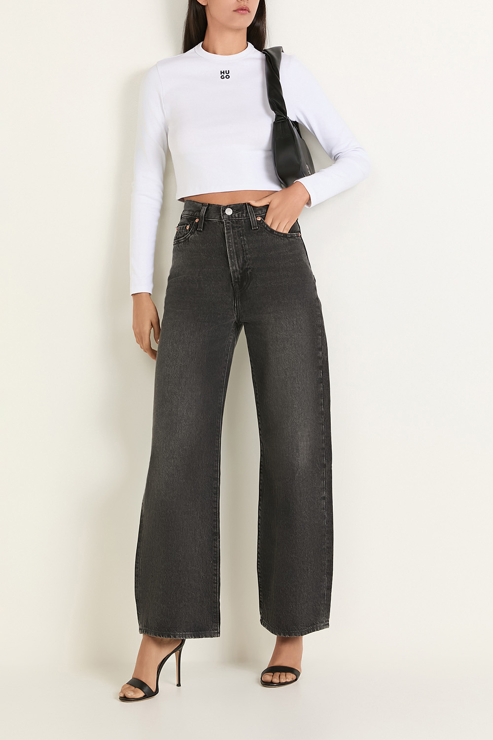 חולצת טי קרופ